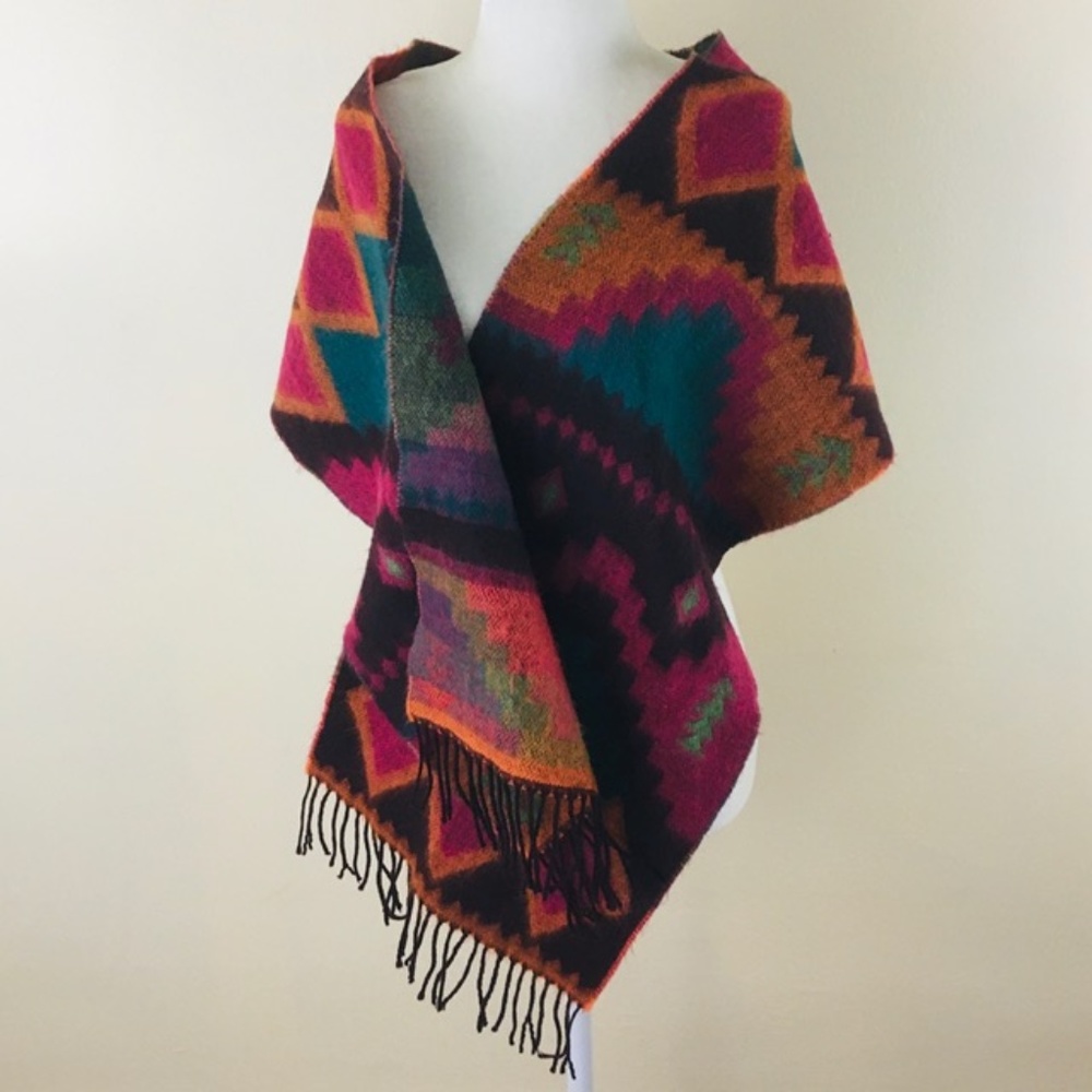 élan blanc Aztec Pattern Scarf